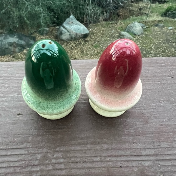 VINTAGE Mushroom ceramic salt n pepper shakers - Picture 5 of 6